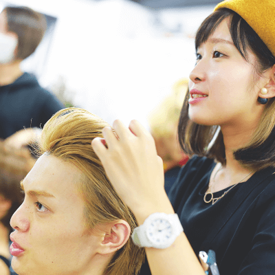 ヘアメイク実習